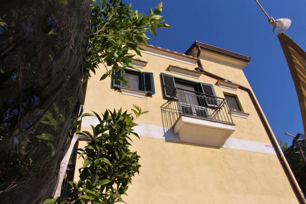 Casa Ortensia مينوري المظهر الخارجي الصورة